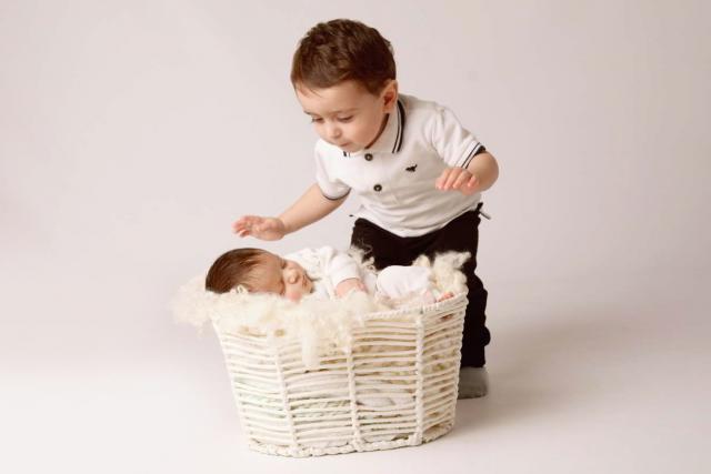 Baby Fotoshooting bei Neugeborenen Fotograf in Köln