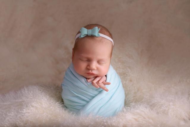 Newborn baby photography