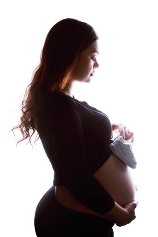 Pregnancy photographer in Cologne