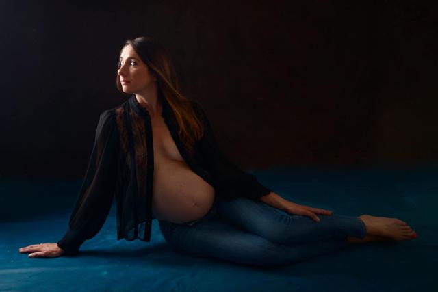 Best pregnancy photo shoot in Cologne